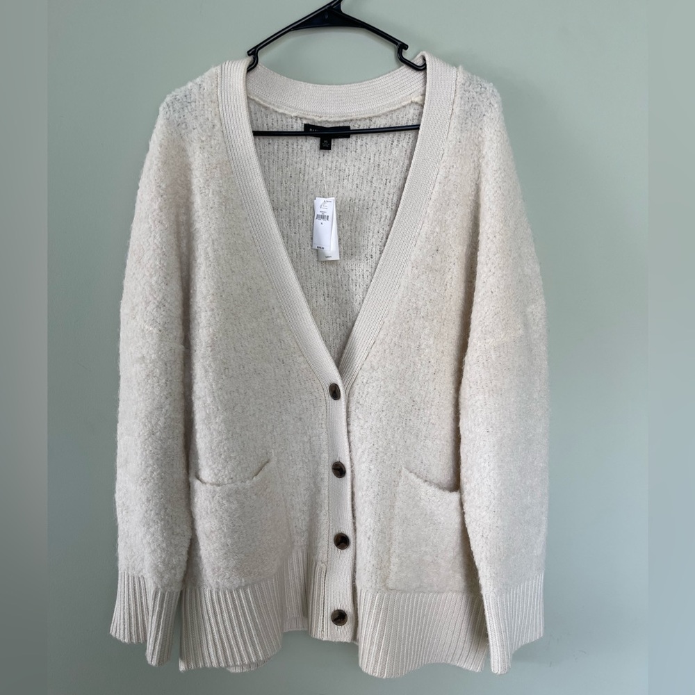 Banana Republic Oversized Sweater, Size XL, Color Light Cream